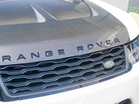 Used 2022 Land Rover Range Rover Sport SVR AWD/4WD image 11