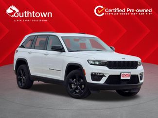 Certified 2023 Jeep Grand Cherokee Limited w/ Black Appearance Package AWD/4WD video 1
