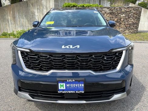 Used 2025 Kia Sorento EX w/ Panoramic Sunroof Package AWD/4WD image 8