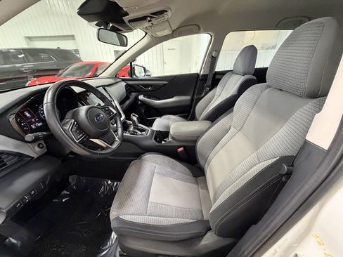 Used 2024 Subaru Outback Premium image 8