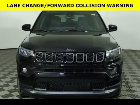 New 2026 Jeep Compass Latitude image 8