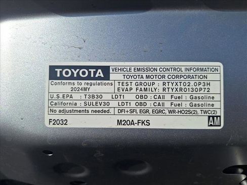 Certified 2024 Toyota Corolla Cross L image 23