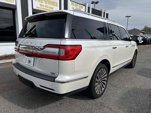 Used 2019 Lincoln Navigator L Reserve image 6