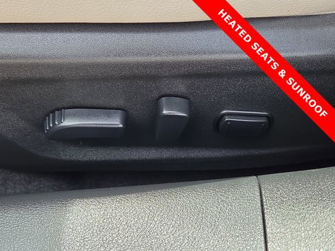 Used 2023 Nissan Altima 2.5 SL FWD image 14