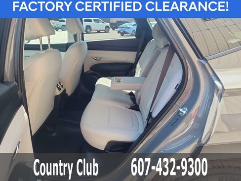 Used 2025 Hyundai Tucson SEL AWD/4WD image 23