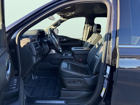 Used 2024 Chevrolet Tahoe Premier image 16