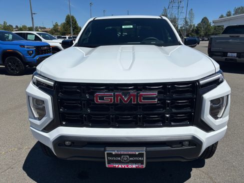 New 2025 GMC Canyon Elevation w/ Convenience Package image 2
