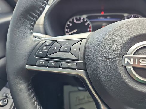 Used 2025 Nissan Sentra SV w/ All-Weather Package FWD image 22