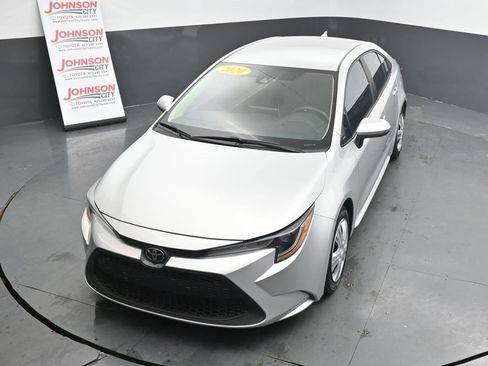 Used 2020 Toyota Corolla LE image 27
