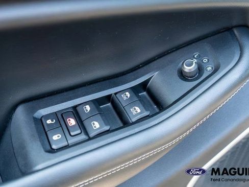 Used 2022 Jeep Grand Cherokee L Limited AWD/4WD image 20