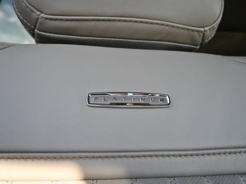 Used 2026 Ford F450 Platinum w/ Platinum Plus Package image 5