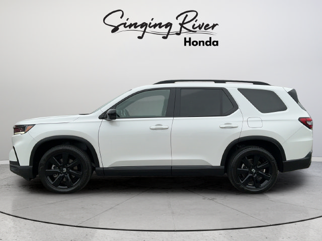 Used 2025 Honda Pilot Black Edition image 4