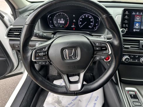 Used 2022 Honda Accord Touring image 24