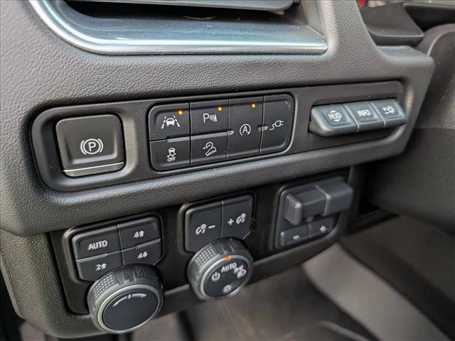 Used 2021 Chevrolet Tahoe High Country w/ Premium Package AWD/4WD image 39