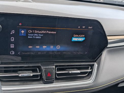 Used 2025 Chevrolet TrailBlazer ACTIV w/ Convenience Package FWD image 8
