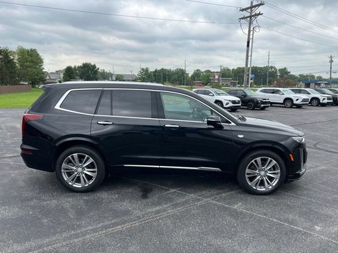 Used 2024 Cadillac XT6 Premium Luxury w/ Technology Package AWD/4WD image 39