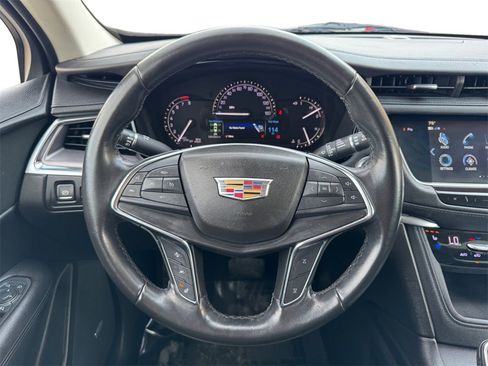 Used 2019 Cadillac XT5 Premium Luxury image 23