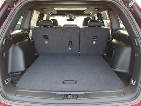 New 2026 Jeep Grand Cherokee Limited Reserve image 15