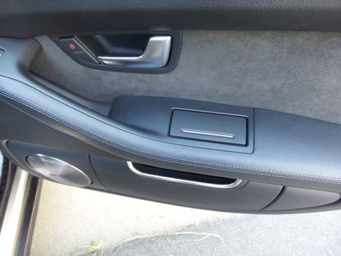 Used 2009 Audi S8 AWD/4WD image 60