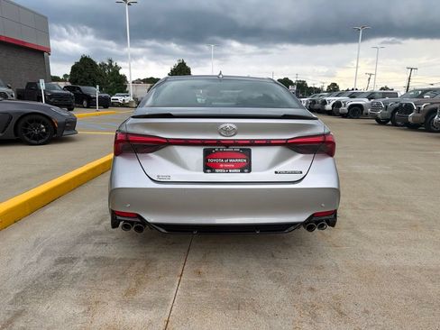 Used 2021 Toyota Avalon Touring w/ Advanced Safety Package FWD image 7