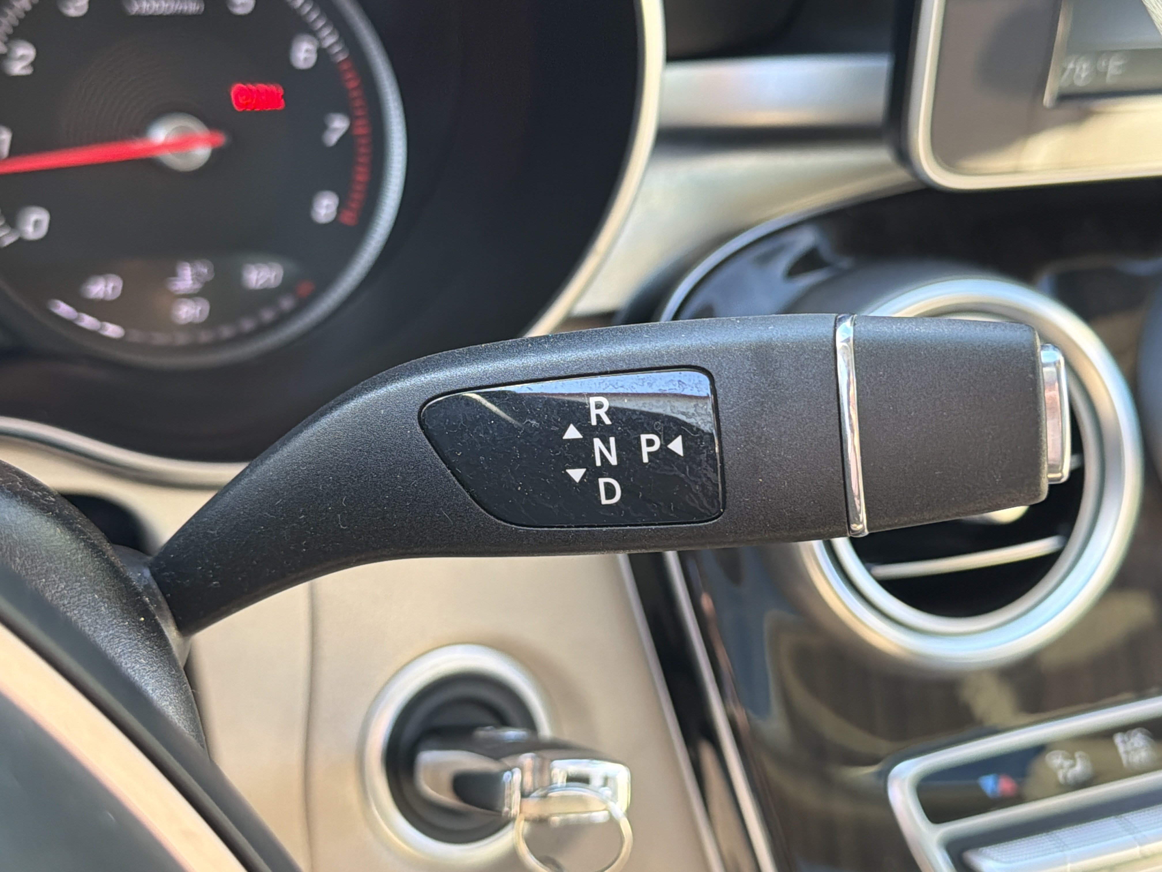 Used 2017 Mercedes-Benz C 300 4MATIC Sedan image 21