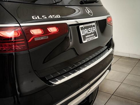 New 2026 Mercedes-Benz GLS 450 4MATIC image 20
