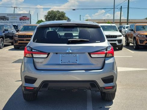 Used 2026 Mitsubishi Outlander Sport ES AWD/4WD image 5