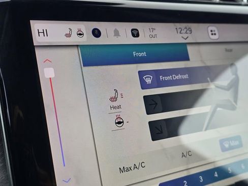 Used 2023 Jeep Grand Cherokee L Limited image 7