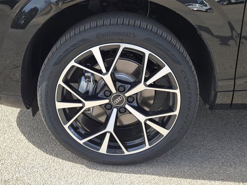 New 2026 Audi Q3 quattro 2.0T image 11