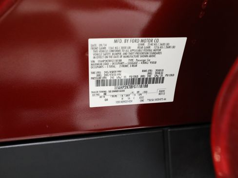 Used 2015 Ford Taurus SHO w/ Equipment Group 401A AWD/4WD image 61
