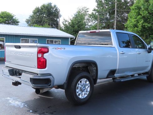 Used 2021 Chevrolet Silverado 3500 LT image 19