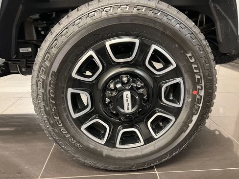 New 2026 Ford F250 Platinum AWD/4WD image 7
