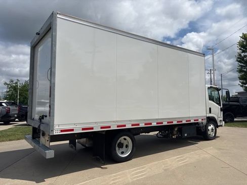 New 2023 Chevrolet Low Cab Forward 5500XD RWD image 47