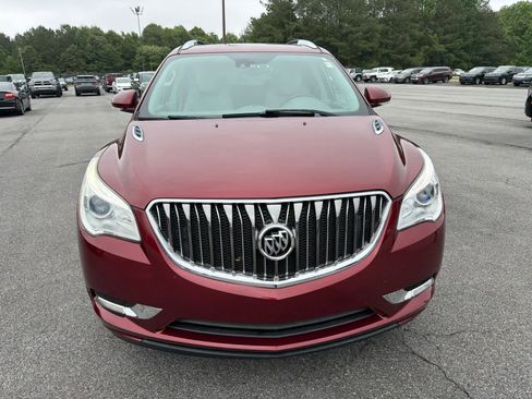Used 2017 Buick Enclave Leather AWD/4WD image 3