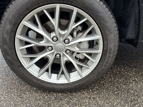 Used 2024 Jeep Grand Cherokee Summit image 11