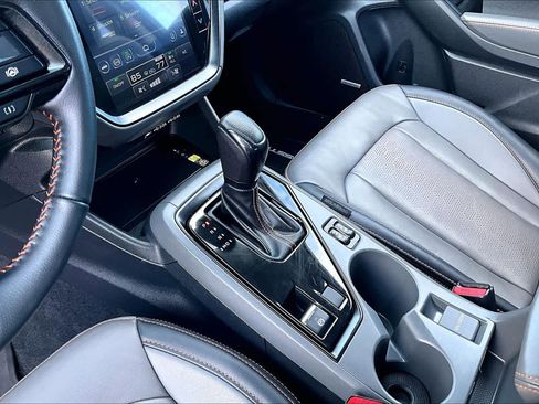 Used 2024 Subaru Crosstrek 2.5i Limited image 17