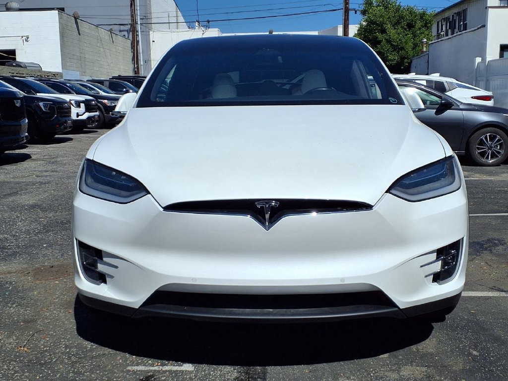Used 2019 Tesla Model X Performance AWD/4WD image 2