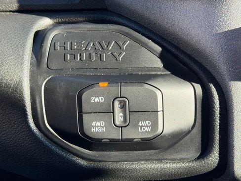 Used 2025 RAM 3500 Tradesman w/ Chrome Appearance Group image 26