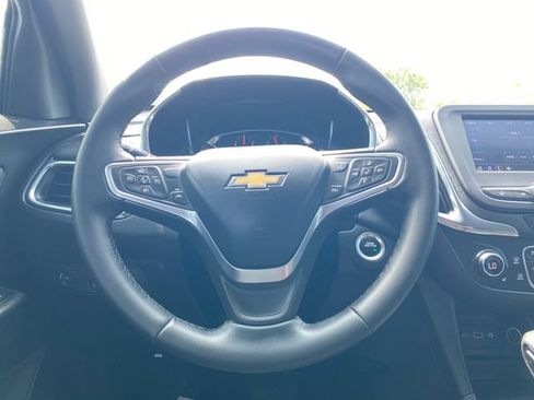 Used 2023 Chevrolet Equinox LT FWD image 24