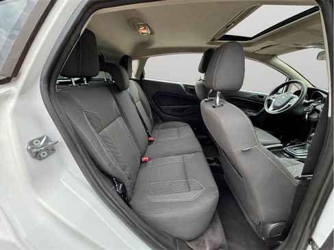 Used 2018 Ford Fiesta SE w/ Equipment Group 201A FWD image 26