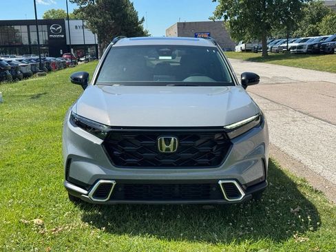 Used 2025 Honda CR-V Sport Touring image 8