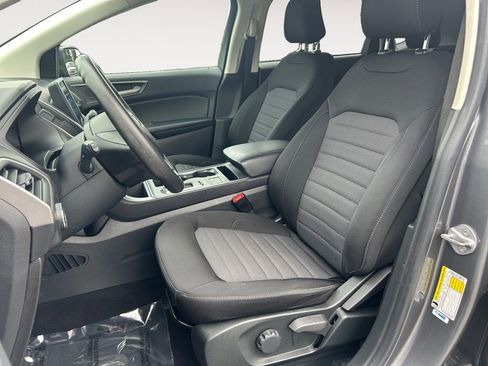 Used 2022 Ford Edge SE w/ Black Appearance Package AWD/4WD image 6