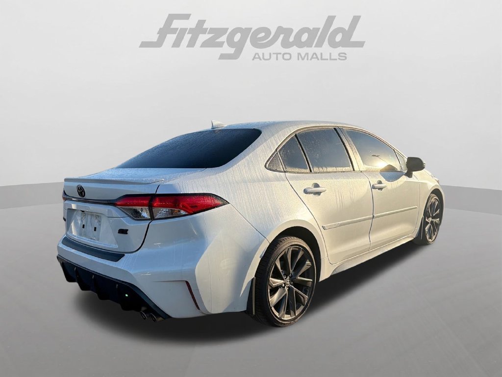 Used 2023 Toyota Corolla SE w/ Carpet Mat Package (TMS) FWD image 8