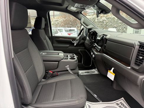 New 2026 GMC Sierra 3500 SLE w/ Preferred Package image 21