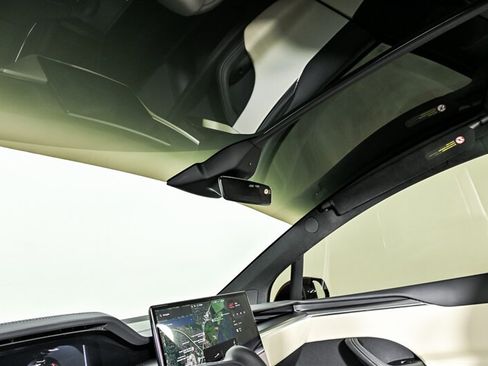 Used 2024 Tesla Model X Plaid AWD/4WD image 17