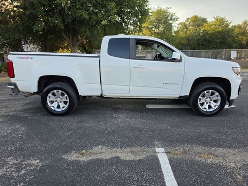 Used 2022 Chevrolet Colorado LT w/ Fleet Safety Package AWD/4WD image 8