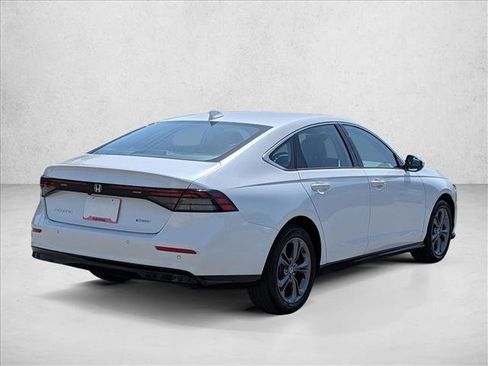 Used 2024 Honda Accord EX-L image 5