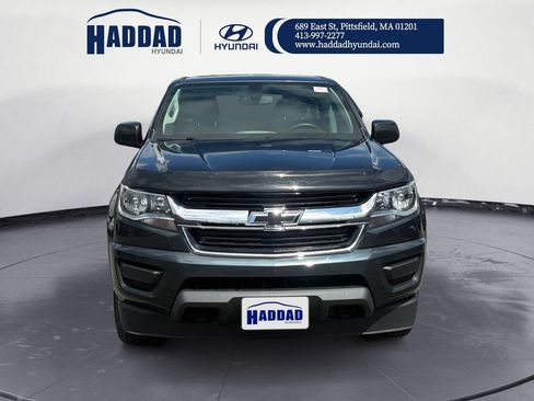 Used 2017 Chevrolet Colorado W/T w/ WT Convenience Package AWD/4WD image 8