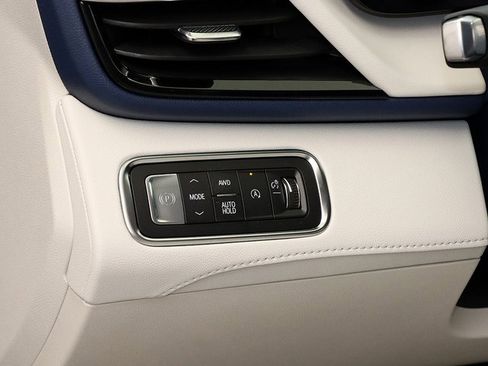 New 2026 Buick Enclave Avenir w/ Super Cruise Package image 25