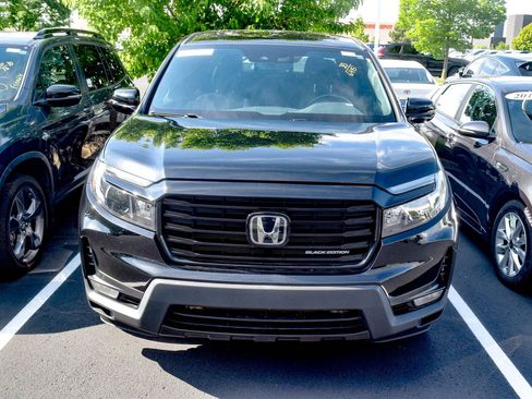 Used 2023 Honda Ridgeline Black Edition image 3